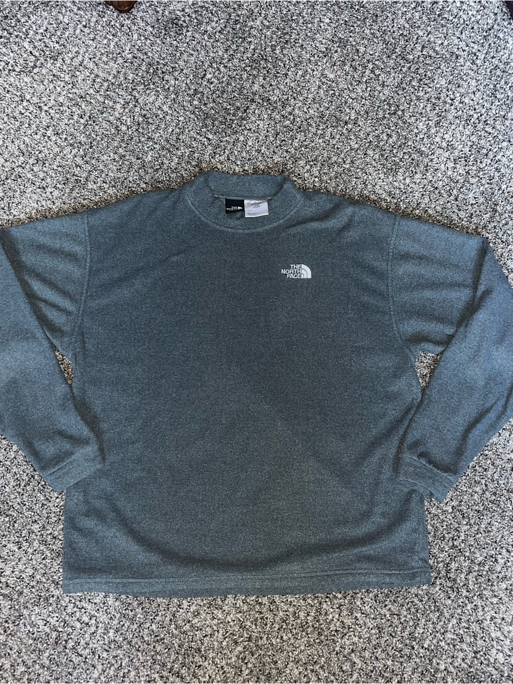 The North Face Men's Crewneck Sweater in Gray